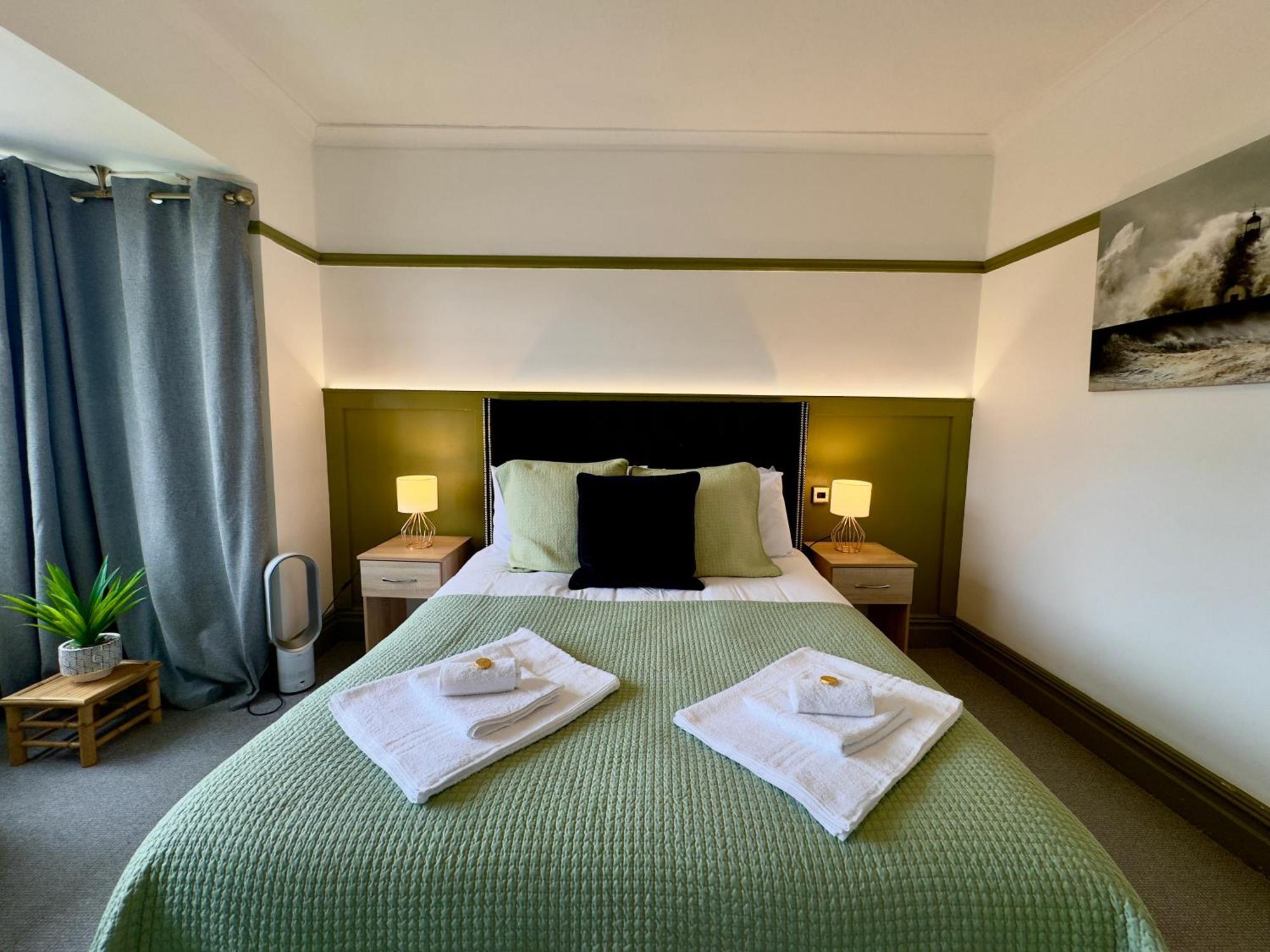 Coastal Park Accommodation Llanelli Exteriér fotografie