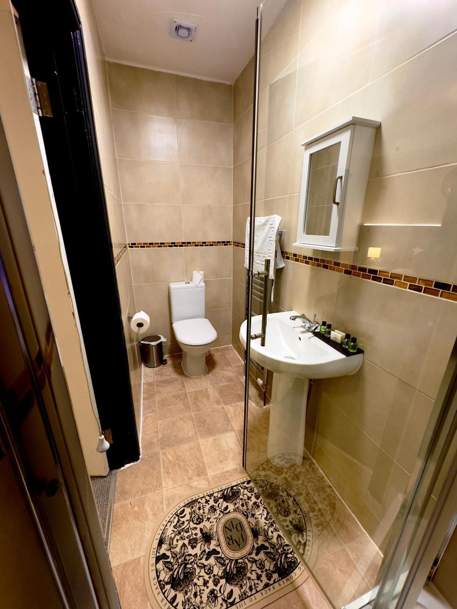 Coastal Park Accommodation Llanelli Exteriér fotografie