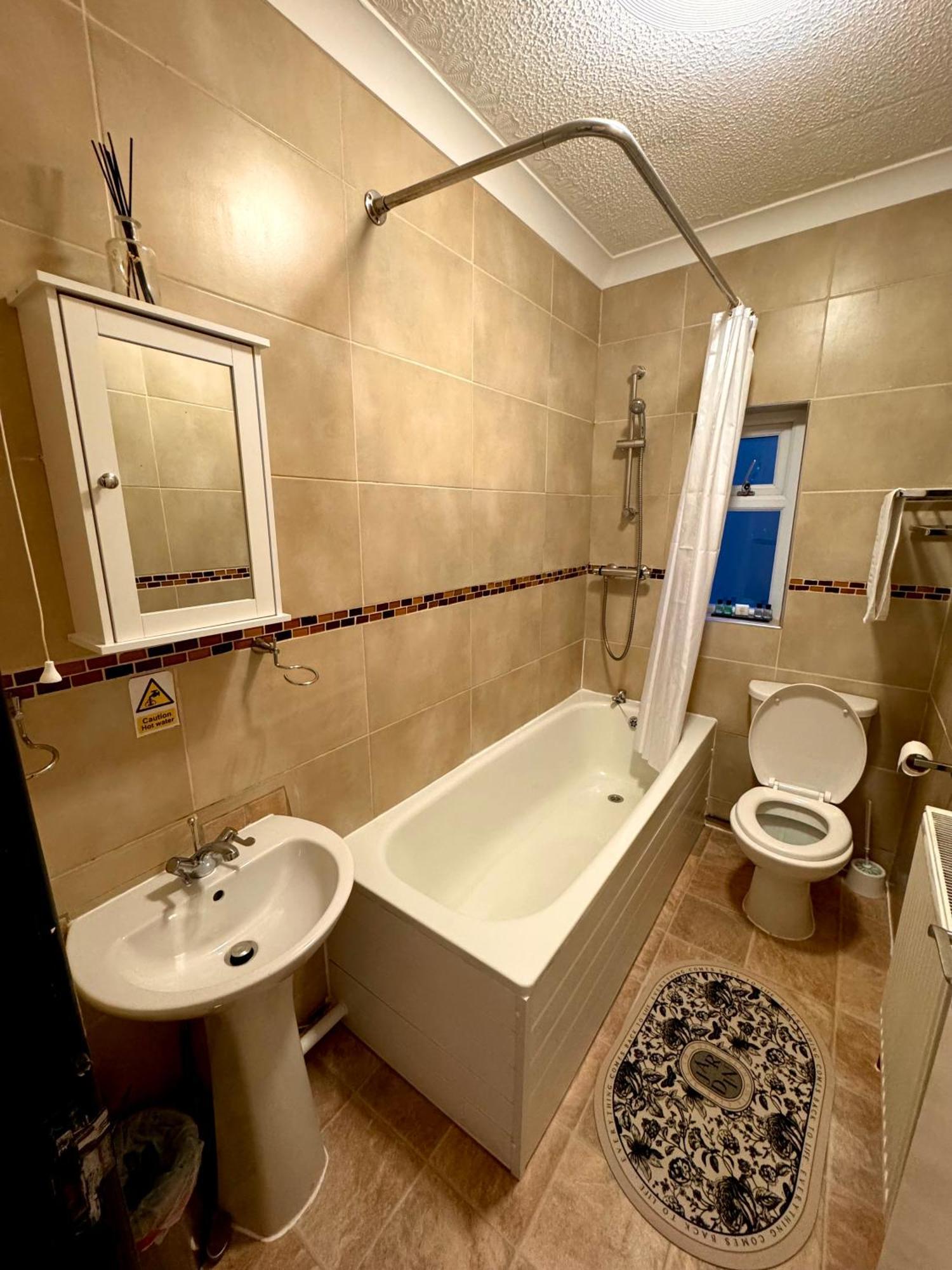 Coastal Park Accommodation Llanelli Exteriér fotografie
